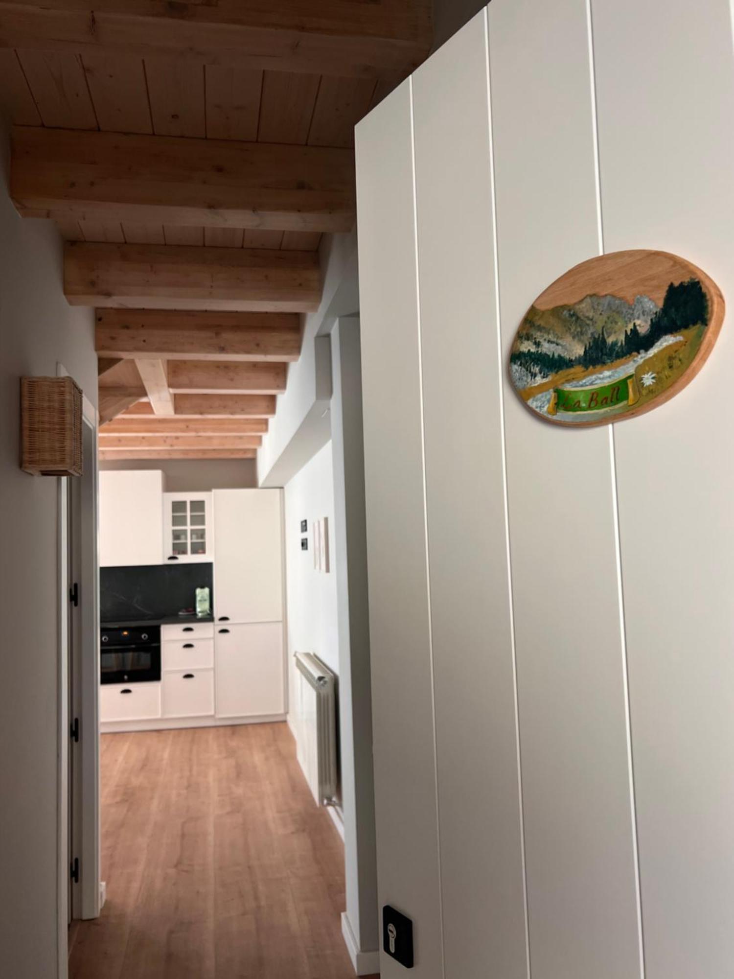 Apartamentos Turisticos: Tu Casa En Sahun Esterno foto